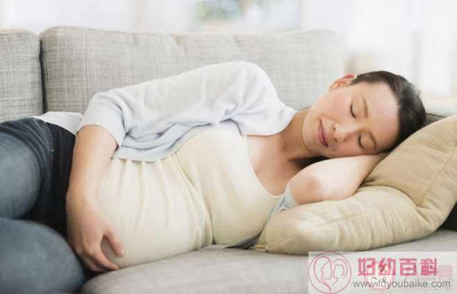 孕期各阶段怎么睡比较好 孕期睡觉哪些行为要注意