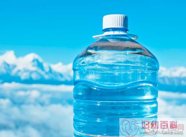 饮用纯净水会导致骨质疏松软骨病吗 经常喝纯净水对身体不好是真的吗
