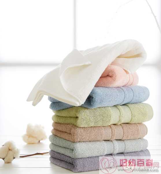 纯棉毛巾为什么很容易臭 如何解决毛巾发黄的问题