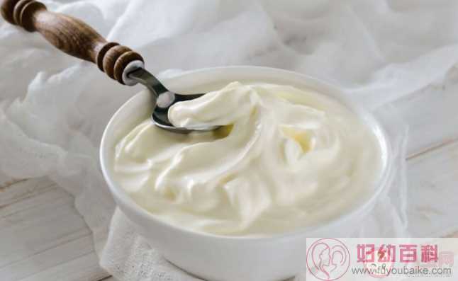 吃撑时喝酸奶真的有用吗 吃撑时吃哪些食物有助于缓解