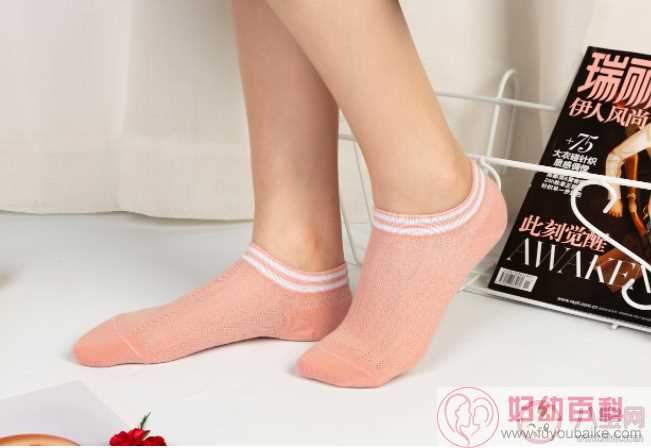 什么材质的袜子容易臭脚 袜子怎么选比较好