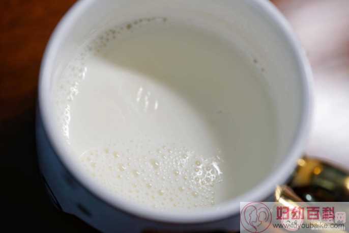 牛奶味道为什么越来越淡了 牛奶味道越浓越健康吗