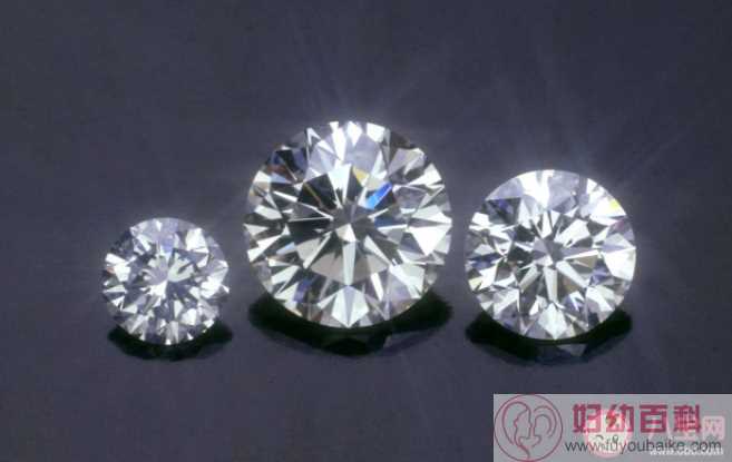 史上最大白钻是多大 钻石净度重要还是颜色重要
