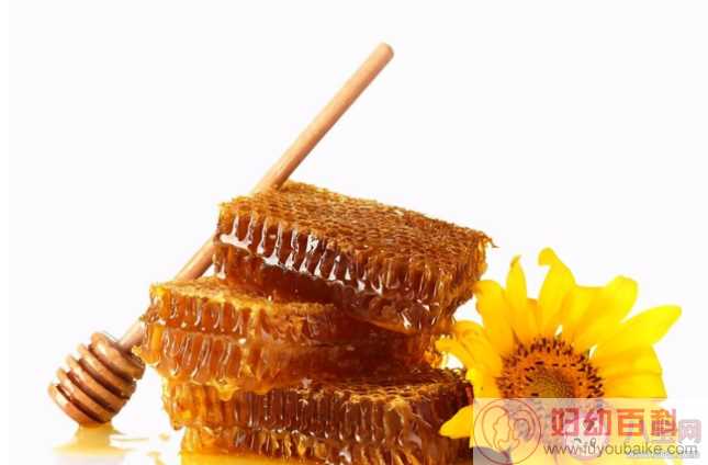 蜂蜜颜色深好还是浅好 蜂蜜和蜂王浆有什么不同